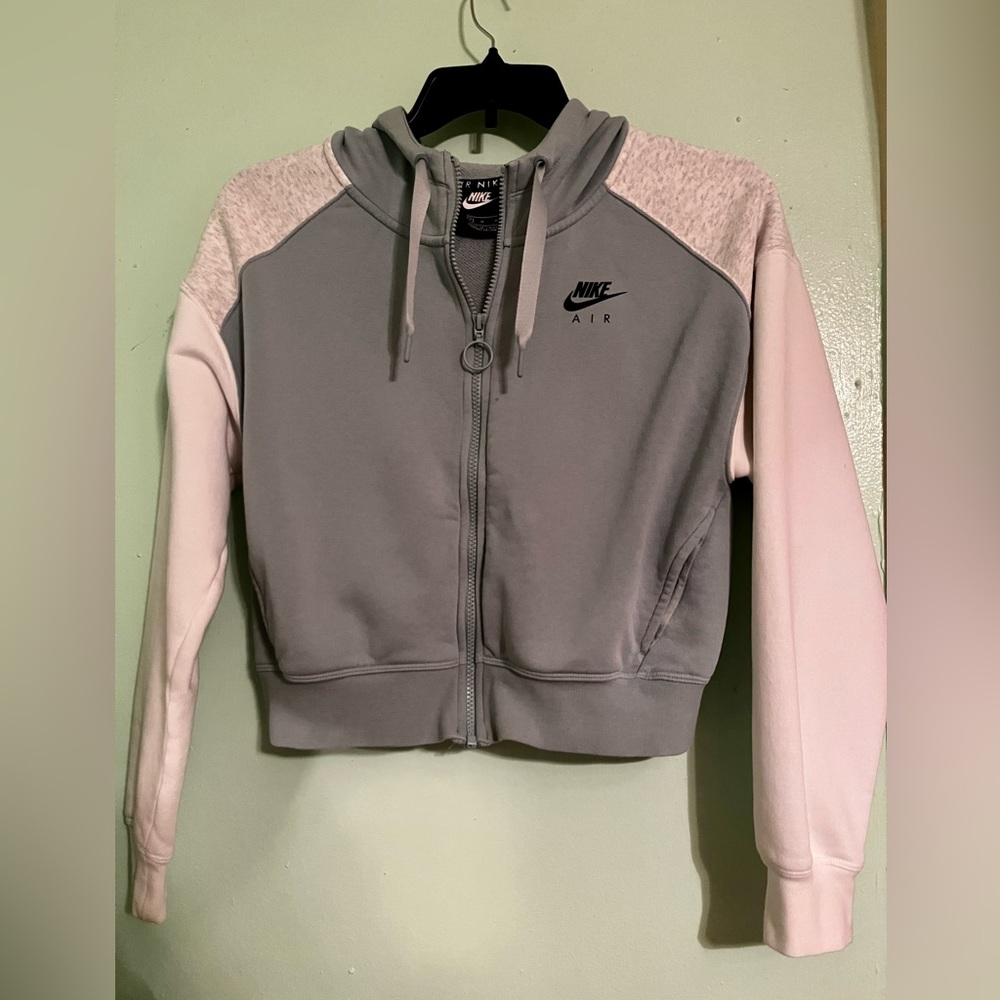 Used Women’s Nike Cropped Athletic Jacket Sweat Mint Green gray and White Medium